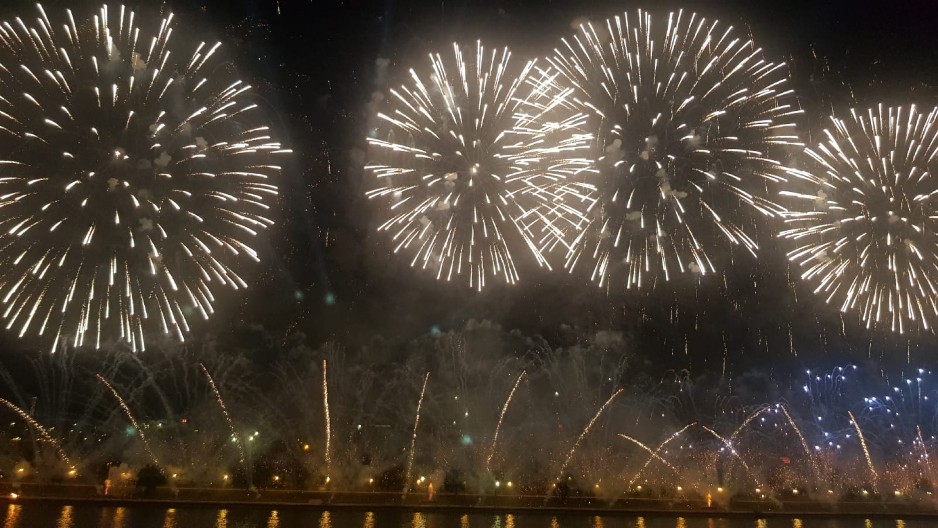 DEČAK ŽRTVA EKSPLOZIJE VATROMETA ZA NOVU GODINU Stravična nesreća, cela zemlja je zavijena u crno