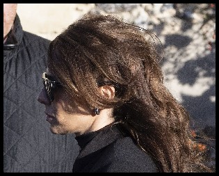 SAHRANILA JE OCA SVOG DETETA, A ONDA JU JE ZADESILA JOŠ JEDNA NOĆNA MORA  Nakon strašne vesti, morala je da reaguje i policija!