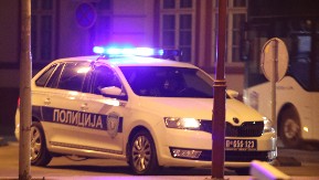 RAZLUPALI SU LUKSUZNE AUTOMOBILE! Žestok sudar u Kragujevcu