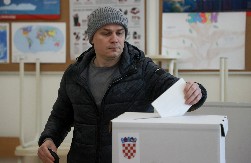 Milanović osvojio 77,86 odsto podrške prema izlaznim anketama