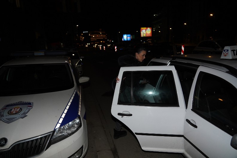 ANITA PODNELA PRIJAVU PROTIV ANĐELA Pobednica Elite uhvaćena ispred MUPa: "Ne mogu da pričam ništa bez dokaza!"