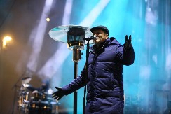 ACO PEJOVIĆ SPREMA NOVE PESME! Otkrio velika imena, evo sa kim je radio na novim projektima!