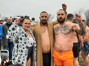 U Ratkovu plivali za sve žrtve bahate vožnje (FOTO)