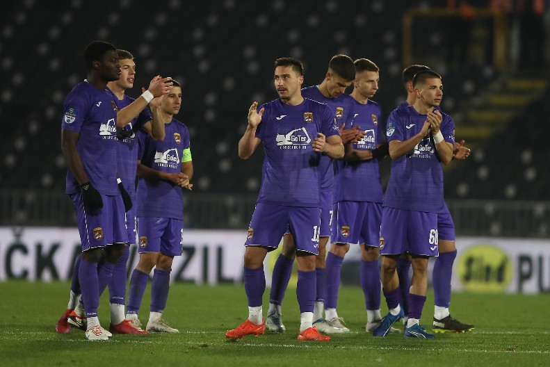 VREME JE ZA ODLAZAK Nije dobio šansu u Zvezdi, u Grafičaru proigrao i sada ga čeka transfer