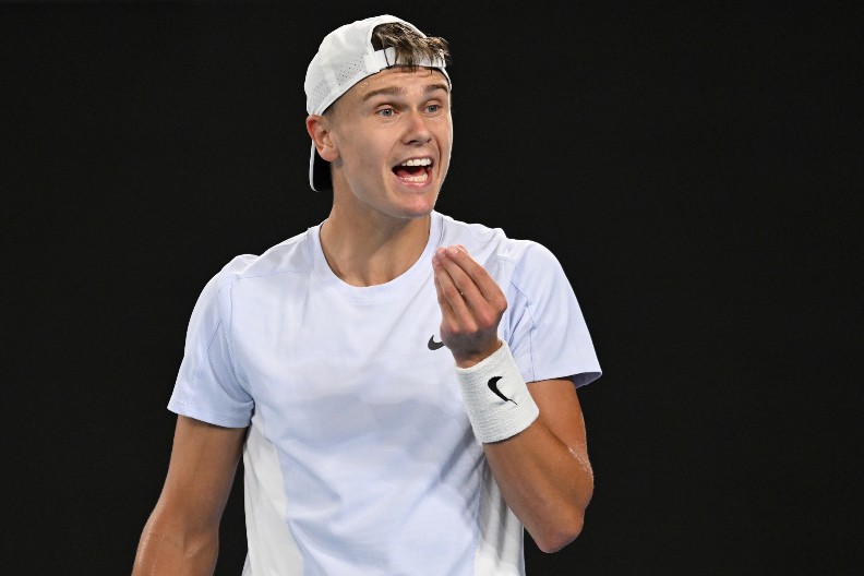 NE ZNAM ŠTA SU MU RADILI U SVLAČIONICI Oglasio se Rune posle kontroverznog Sinerovog medicinskog tajmauta i "pecnuo" Italijana