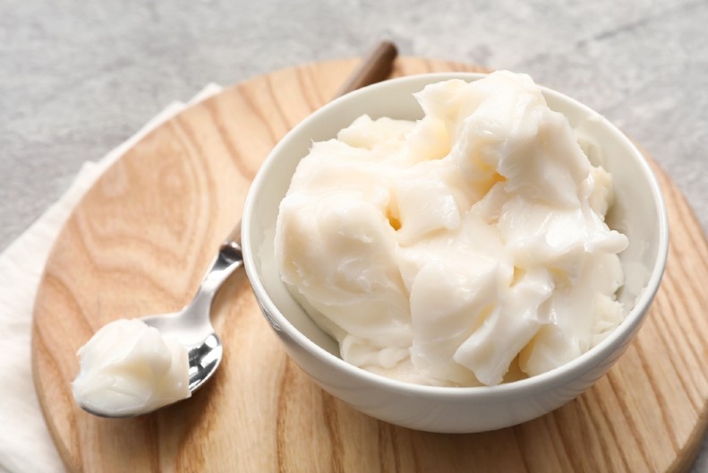 AKO KORISTITE SVINJSKU MAST VODITE RAČUNA O ROKU Evo koliki najduže može da traje ova namirnica