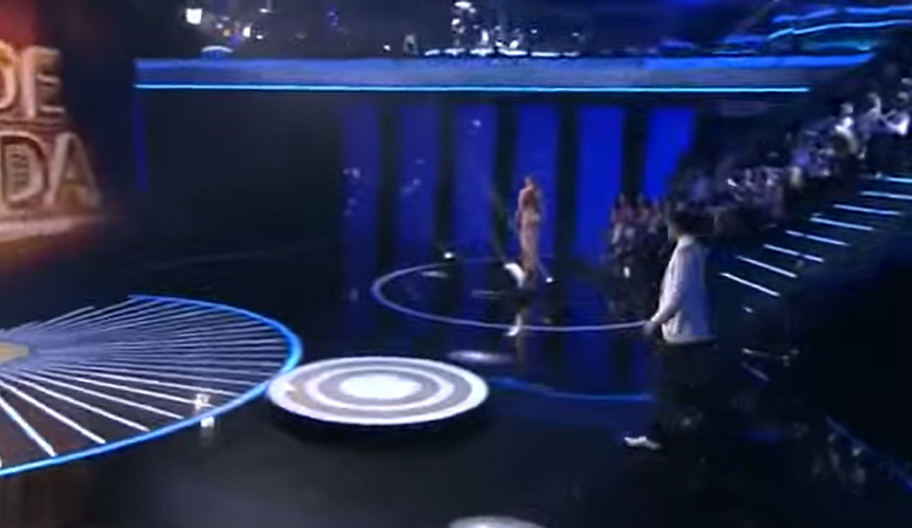 SAMOZADOVOLJAVAO SE U EMISIJI UŽIVO Bizarne scene na našoj televiziji, uhvaćen na delu, prisutni u šoku (VIDEO)