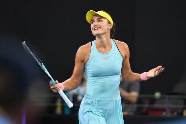 ZANOSNA TENISERKA PROMENILA ŽIVOT IZ KORENA Otvorila sajt za odrasle, pa objavila da se razvodi