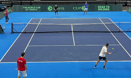 Desetkovani teniseri Srbije odradili prvi trening u Kopenhagenu