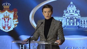 ISTORIJSKI DAN ZA SRPSKU PROSVETU Brnabić: Početna plata prosvetnog radnika NIKAD VIŠE neće biti ispod republičkog proseka!