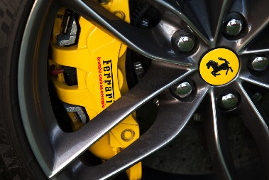 NAJSKUPLJI PLAĆEN 570.000 EVRA Papreno skupi automobili koji su uvezeni u Srbiju