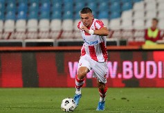 ZVEZDA GA SE ODREKLA, MILANO NUDI OZBILJAN NOVAC Nikola Krstović u centru pažnje: Prvi Crnogorac na "San Siru" još od Savićevića?!