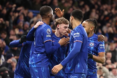 Čelsi posle preokreta slavio u londonskom derbiju