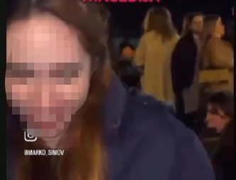 "VRHUNSKA ATMOSFERA" NA BLOKADI ČIJI JE POVOD TRAGEDIJA: Snimak masovnog alkoholisanja na protestima (VIDEO)