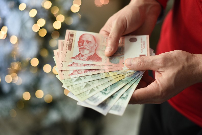 KOLIKA ĆE VAM BITI PENZIJA? Fond PIO izneo detalje: Ova 3 faktora su ključna