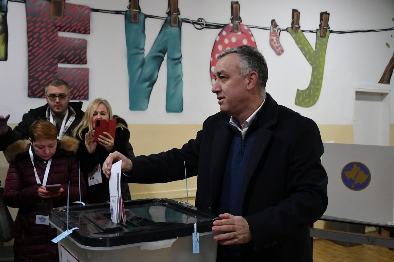 Glasao predsednik Srpske liste Zlatan Elek (FOTO)