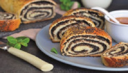 ŠTRUDLA SA MAKOM IZ BAKINE KUHINJE Mirisna i neodoljiva, uzećete parče više