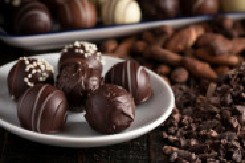 NAJČOKOLADNIJE KUGLICE SA POMORANDŽOM I RUMOM Svaki zalogaj je raj za sladokusce