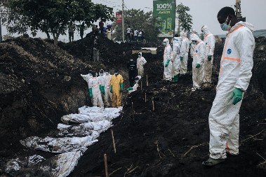 BESNI KRVAVI RAT Izvlače se mrtvi iz kuća, HITNO reagovao UN
