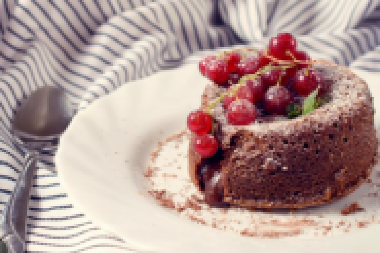 NAJSLAĐI LAVA KOLAČ Desert za pamćenje za koji vam treba samo 3 sastojka