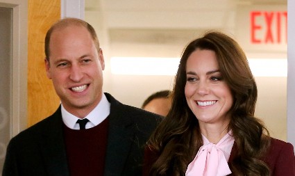 KEJT I VILIJAM OVAKO SLAVE DAN ZALJUBLJENIH Kraljevski par objavio dirljivu sliku, držali se za ruke, a princ se okrenuo i uradio ovo