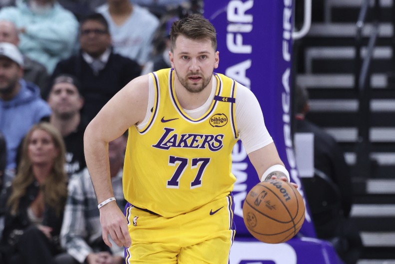HAOS ZBOG LUKA DONČIĆA Cela NBA liga besna na Dalas