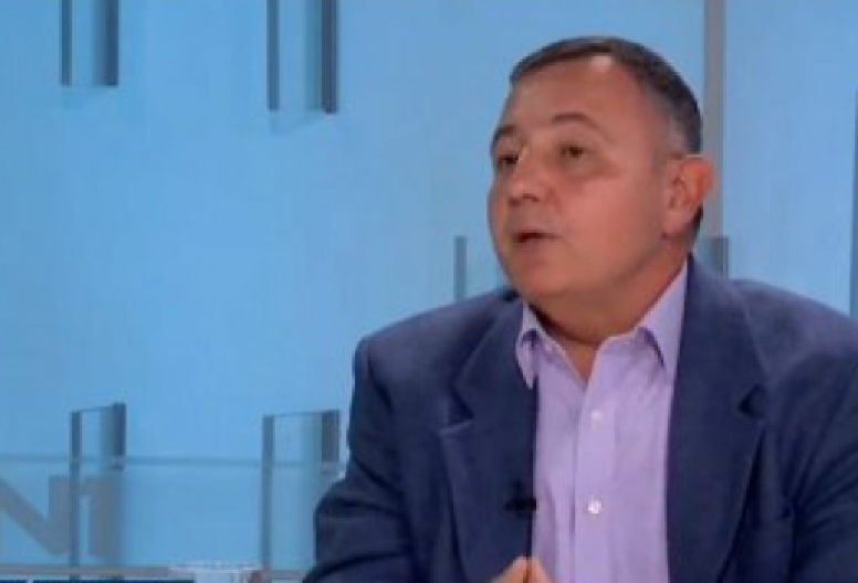 SKANDAL U EMISIJI NA ŠOLAKOVOM MEDIJU, POGLEDAJTE ŠTA PRIČAJU: Priželjkuju streljanje Vučića kao što su streljali Čaušeskua! (VIDEO)