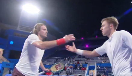 STRAŠNA SUJETA Hamad jedva hoda, a on... Cicipas se obrukao kao nikad (VIDEO)