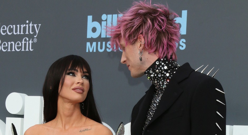 RASKINULI, A ONA TRUDNA Oglasio se bivši verenik Megan Foks, nije mu svejedno, evo ima li izgleda za pomirenje