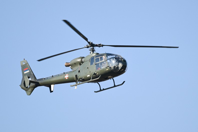 VOJSKA SRBIJE DIGLA HELIKOPTERE Upravo se oglasilo Ministarstvo odbrane (FOTO)