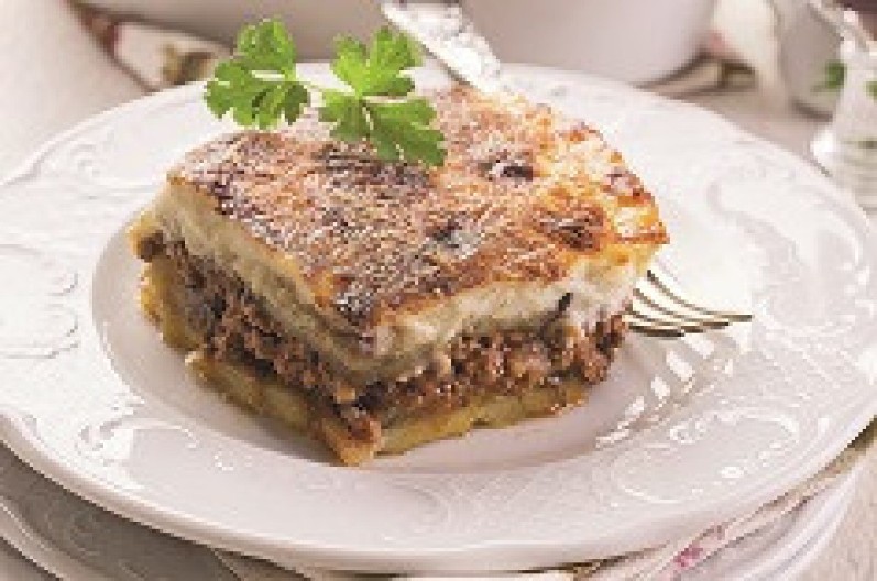 GRČKA MUSAKA Slasno jelo koje pomera granice dobrog ukusa, prste da poližete