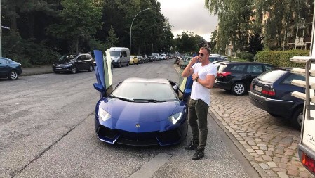 BOKSERA RANJENOG U BEOGRADU OSTAVILA ŽENA DOK JE BIO U ZATVORU Buran život nemačkog sportiste - od lopova do milionera!