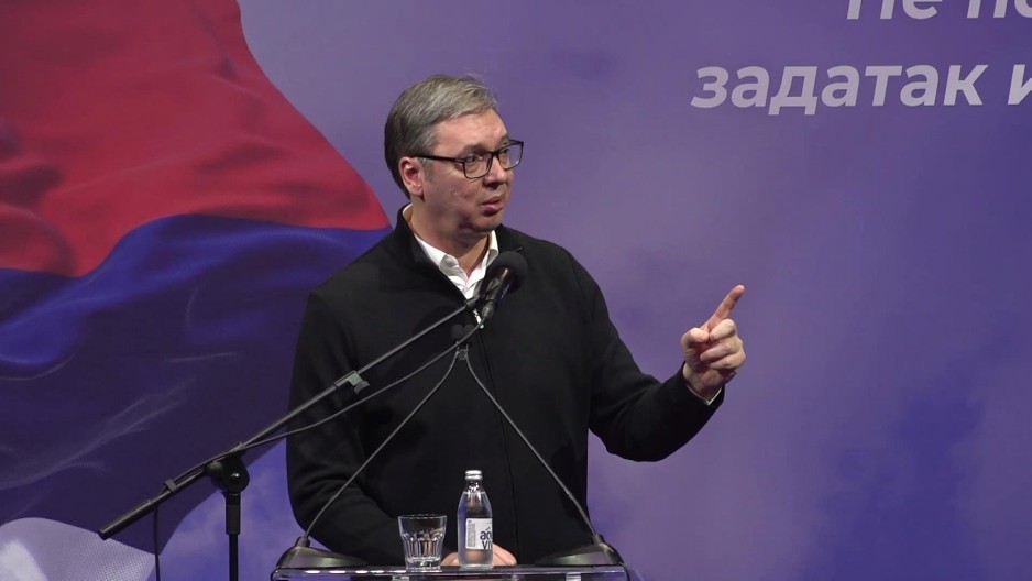 NIJE NJIMA CILJ DA SRUŠE VUČIĆA Njima je cilj da sruše Srbiju!