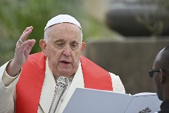 "SVESTAN JE DA JE SITUACIJA OZBILJNA" Evo u kakvom je stanju Papa Franja