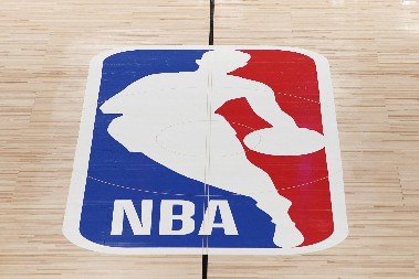 UZBUDLJIVO VEČE U NBA LIGI Finiks pobedili Čikago, Juta savladala Hjuston u NBA ligi