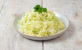 ZA OVAJ TRIK DOMAĆICE NE ZNAJU Da bi vam kupus salata bila ukusna kao iz restorana, na kraju dodajte jedan sastojak