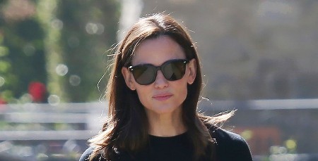 FARMERKE ZA ŽENE U TRENDU Ovaj model će biti popularan na proleće, prozračan je i opušten, perfektno izdužuje noge