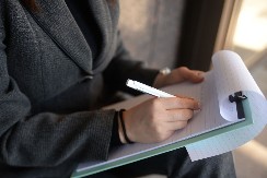 Imala je malu ušteđevinu posle razvoda – bila je nezaposlena, sad zarađuje milion godišnje