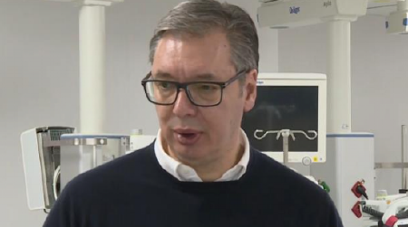 PREDSEDNIK VUČIĆ PONOVO POSETIO POVREĐENU POSLANICU JASMINU OBRADOVIĆ: Evo u kakvom je stanju