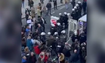 Zadržavanje za pet osoba zbog tuče ispred zgrade Skupštine grada Beograda