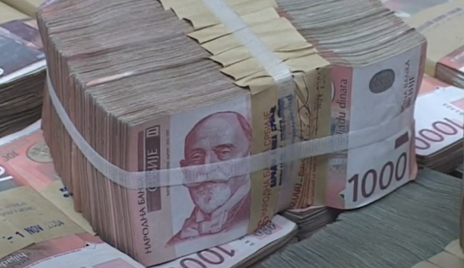 SRBIJA PREBACILA BUDŽETSKI PLAN Naplaćeni prihodi u iznosu od 179,7 milijardi dinara