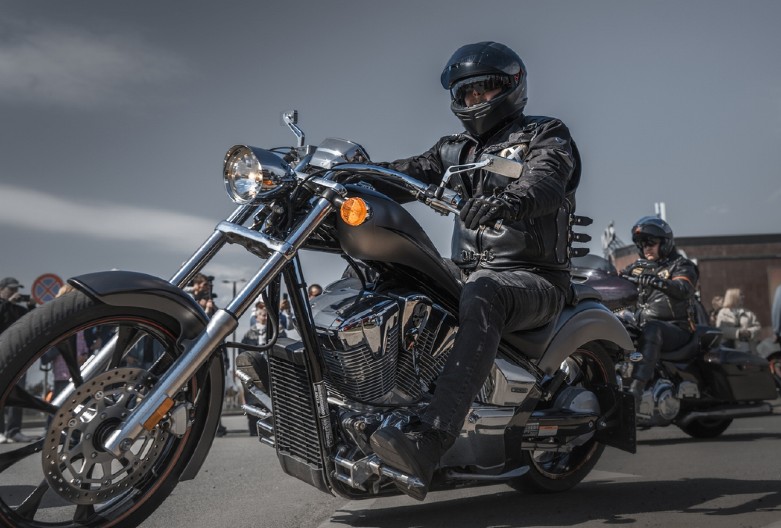 ZVER NA DVA TOČKA Najskuplji motor u istoriji