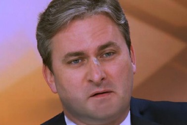 KAKVA LAŽULJA! Novinarka tvrdi da se napad na ministra Selakovića nije desio, a napadač sam priznao! (VIDEO)