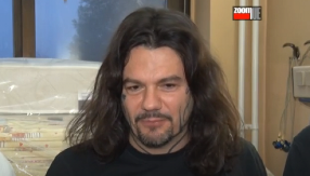 OGLASILA SE ĆERKA ACE AMADEUSA! Tvrdi da je njenu majku nakon 35 godina braka izbacio na ulicu, otvorila dušu za domaće medije: "Plakala sam i molila ga!"