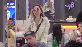 SVI SU ZANEMELI KADA SE ANELI OBRATILA OCU SVOG DETETA! Javno mu poručila samo jedno: "Treba da se boriš!"