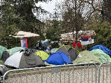 UHAPŠEN M.B. IZ ŠAPCA (18): Upao u Pionirski park, pesnicom udario dva studenta, sa sobom imao i NOŽ!