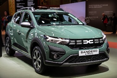 Srbe najviše interesuju najjeftiniji modeli – koji su najtraženiji, a koji najskuplji automobili na Sajmu