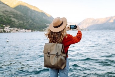 DNEVNI HOROSKOP ZA SREDU, 26. MART  Strelac izlazi iz rutine, Vagu čeka zanimljiv susret, a šta je sa ostalima?