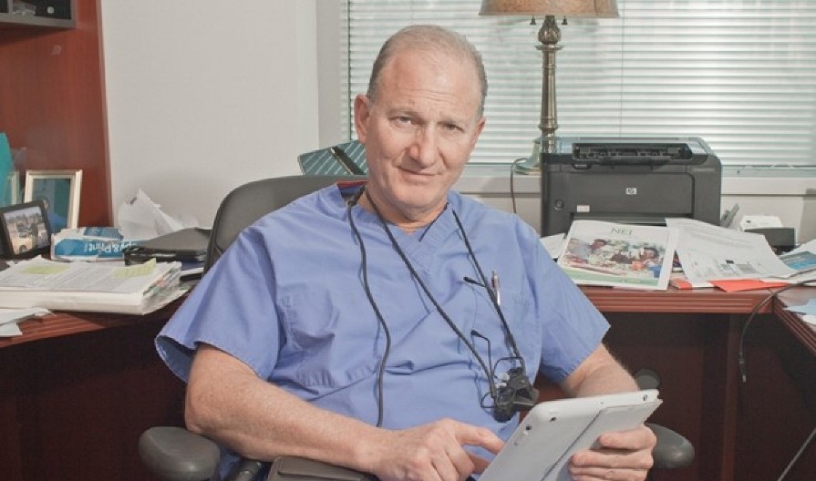 ZNAK KOJI NAM MOŽE SPASITI ŽIVOT Kardiolog otkriva šta se na koži javlja pre srčanog udara