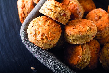SLASNE POGAČICE SA ČVARCIMA Savršene za doručak ili večeru, najbolje služite uz jogurt